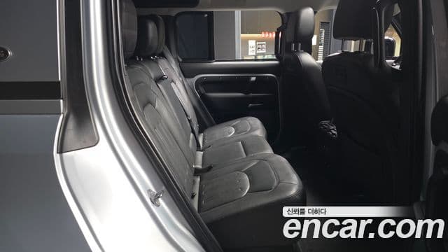 Land Rover Defender 2021 — Şəkil 12/20
