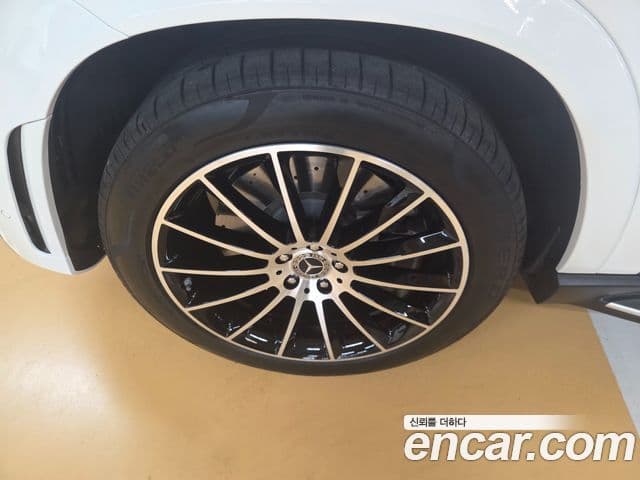 Mercedes-Benz GLE-Class 2023 — фото 4 из 20