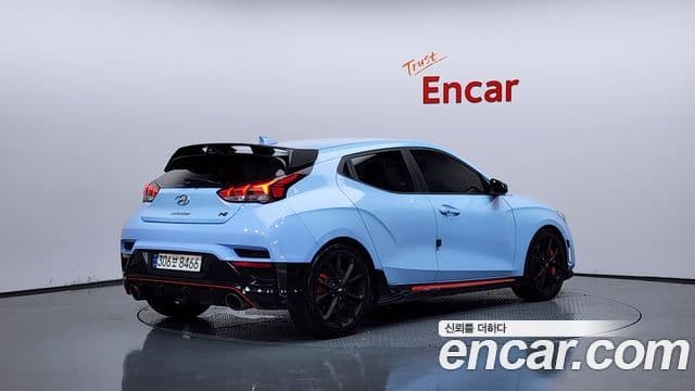 Hyundai Veloster 2021 — ფოტო 2/20