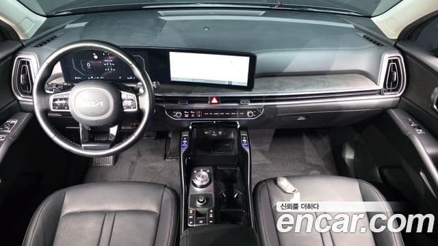 Kia Sorento 2023 — Şəkil 14/32