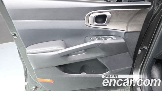 Kia Sorento 2023 — Şəkil 7/32