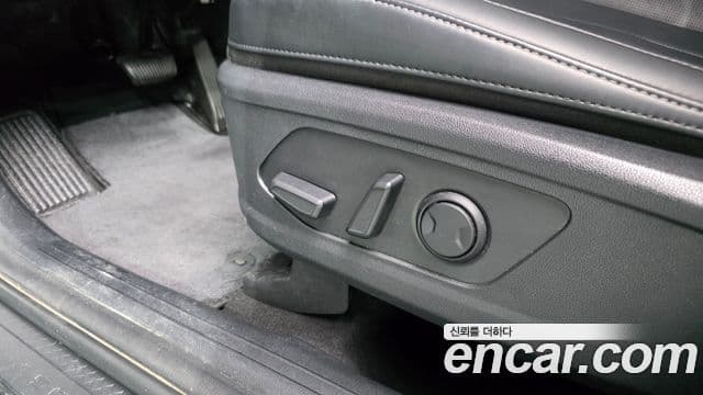 Kia Sorento 2023 — Şəkil 13/32