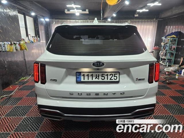 Kia Sorento 2020 — Фото 1/20