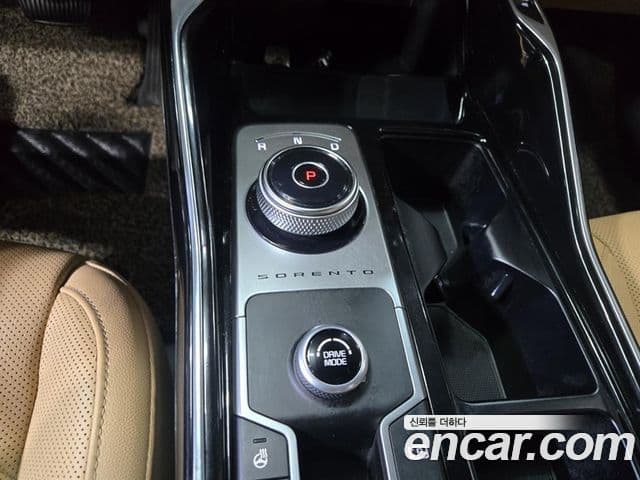 Kia Sorento 2020 — Фото 12/20