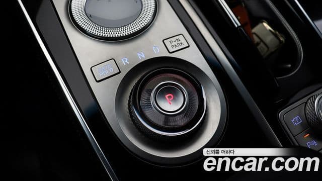 Genesis GV80 2022 — Photo 15/20