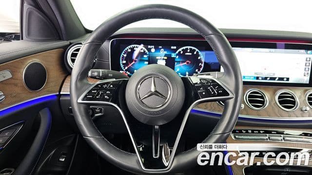 Mercedes-Benz E-Class 2020 — Şəkil 13/20
