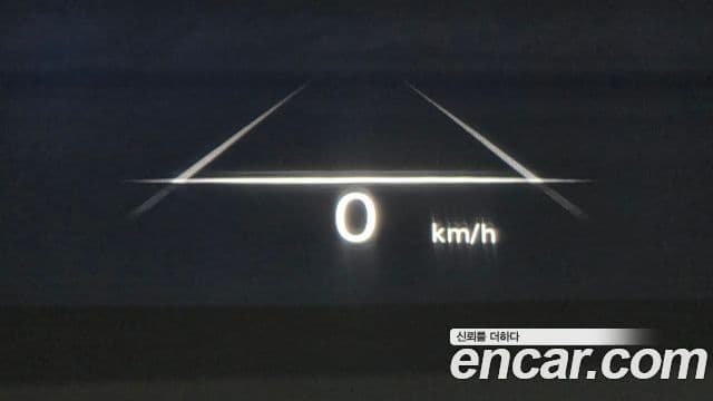 Genesis GV70 2022 — ფოტო 15/20