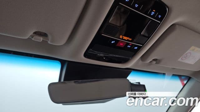 Hyundai Grandeur 2023 — Фото 18/20
