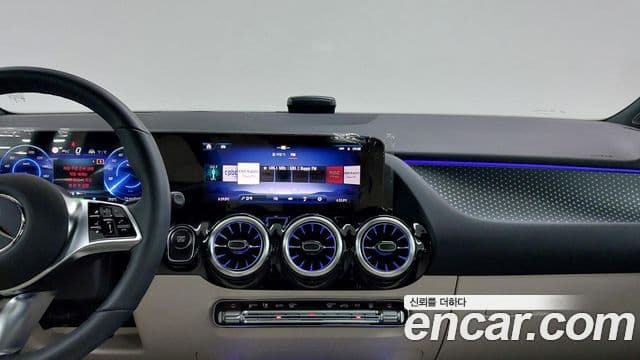 Mercedes-Benz EQA 2025 — ფოტო 11/20