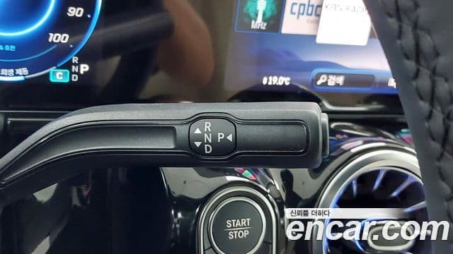 Mercedes-Benz EQA 2025 — ფოტო 10/20