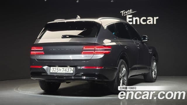 Genesis GV80 2020 — ფოტო 2/20