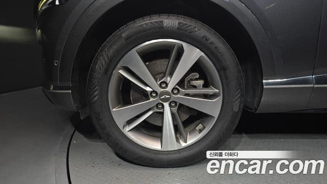 Genesis GV80 2020 — ფოტო 5/20