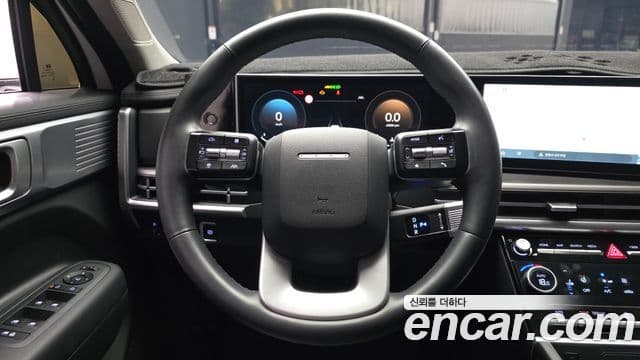 Hyundai Santa Fe 2023 — ფოტო 13/20