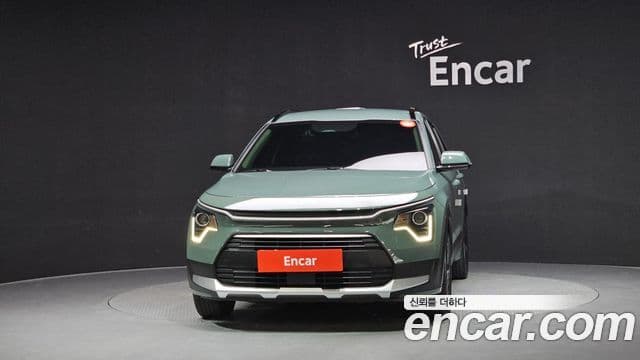 Kia Niro 2022 — ფოტო 3/20