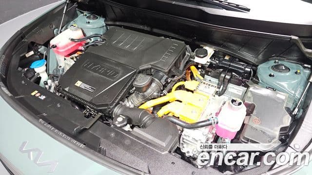 Kia Niro 2022 — ფოტო 6/20
