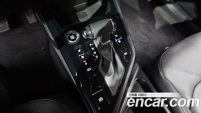 Kia Niro 2022 — ფოტო 9/20