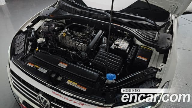 Volkswagen Jetta 2021 — Şəkil 7/36