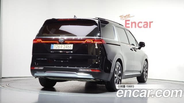 Kia Carnival 2021 — Şəkil 2/20