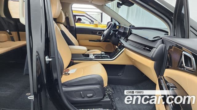 Kia Carnival 2021 — Şəkil 11/20