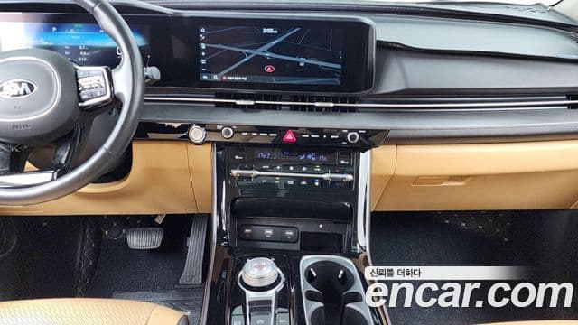 Kia Carnival 2021 — Şəkil 14/20