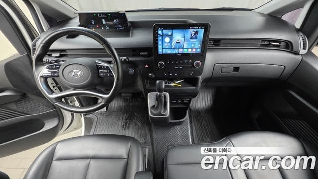 Hyundai Staria 2021 — Фото 7/20
