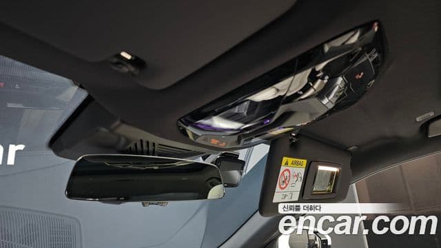 BMW 5 Series 2025 — Photo 34/37