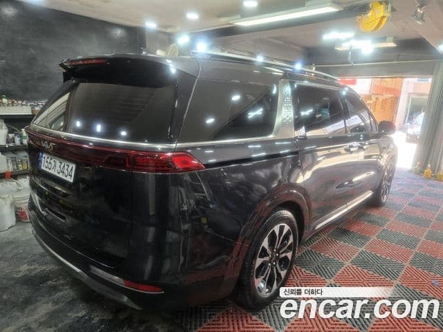 Kia Carnival 2023 — Şəkil 2/20