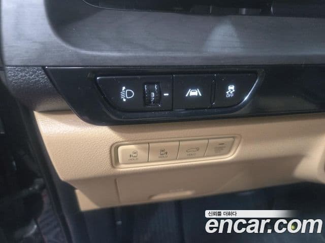 Kia Carnival 2023 — Şəkil 12/20