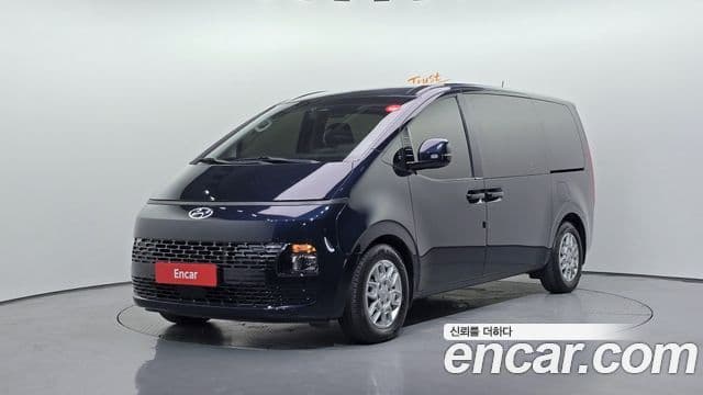 Hyundai Staria 2022 — ფოტო 1/20