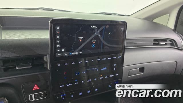 Hyundai Staria 2022 — ფოტო 12/20