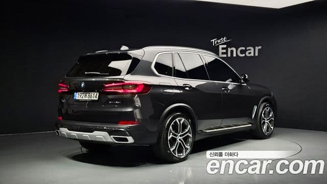 BMW X5 2022 — Фото 2/20