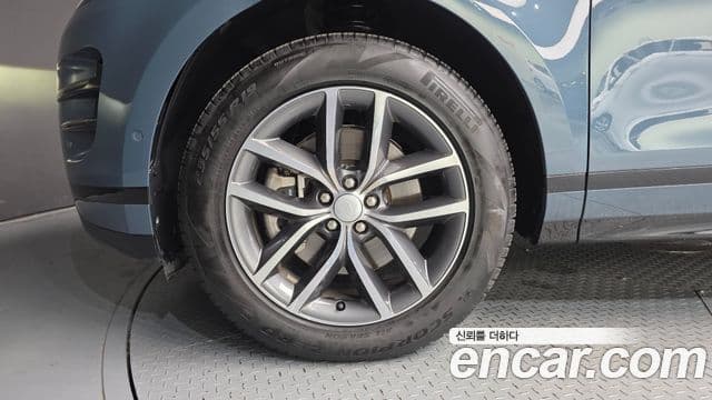 Land Rover Range Rover Evoque 2024 — ფოტო 4/20