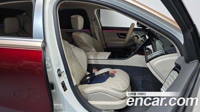 Mercedes-Benz S-Class 2022 — Photo 29/36
