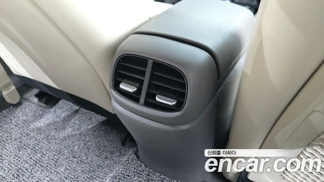 Hyundai The New Avante Hybrid 2023 — Şəkil 17/31