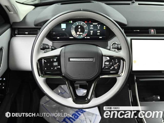 Land Rover Range Rover Velar 2025 — Фото 12/20