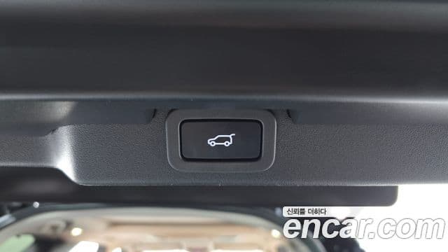 Land Rover Discovery 5 2020 — ფოტო 20/20