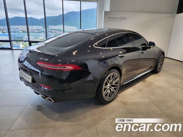 Mercedes-Benz AMG GT 2025 — Photo 4/20