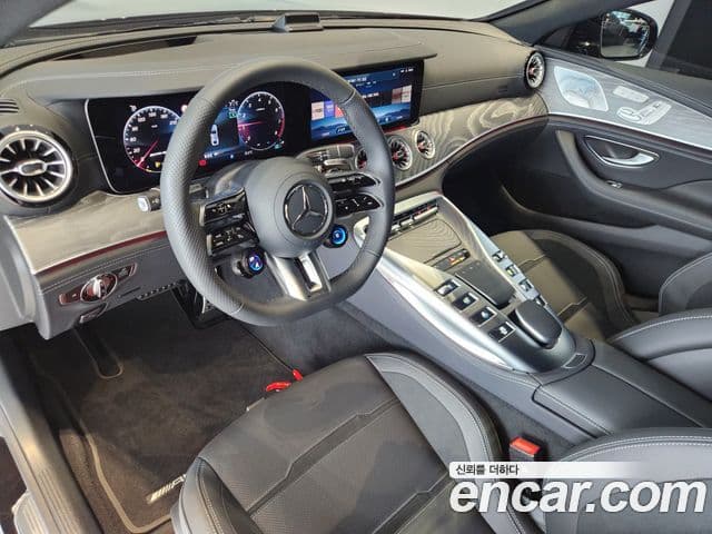 Mercedes-Benz AMG GT 2025 — Photo 6/20