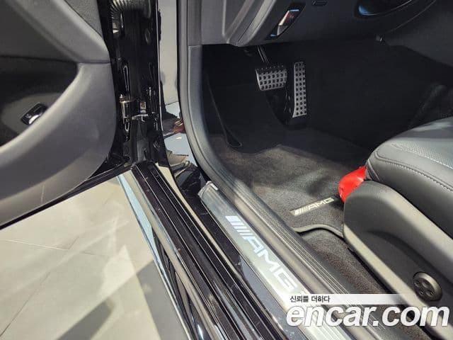 Mercedes-Benz AMG GT 2025 — Photo 20/20