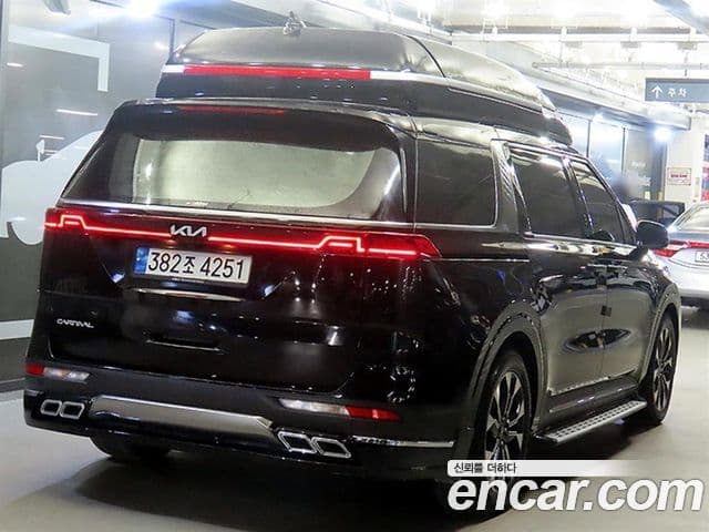 Kia Carnival 2022 — Фото 4/20