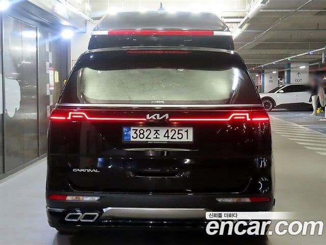 Kia Carnival 2022 — Фото 5/20