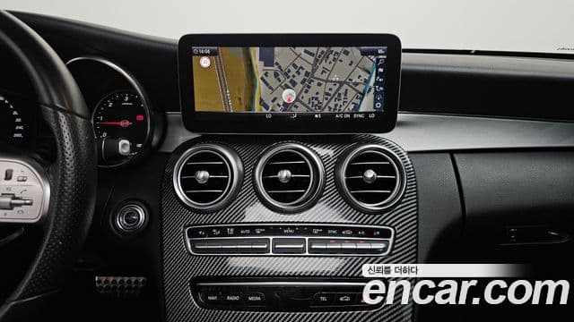Mercedes-Benz C-Class 2019 — ფოტო 12/20