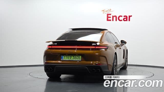 Porsche Panamera 2024 — Photo 7/20