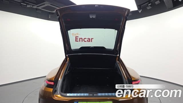 Porsche Panamera 2024 — Photo 9/20