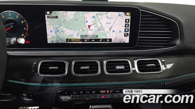 Mercedes-Benz GLE-Class 2023 — Photo 14/20