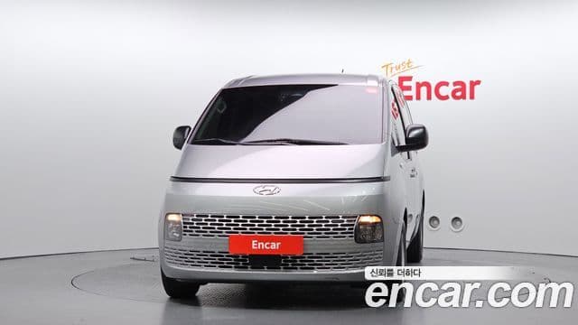 Hyundai Staria 2021 — Şəkil 3/20