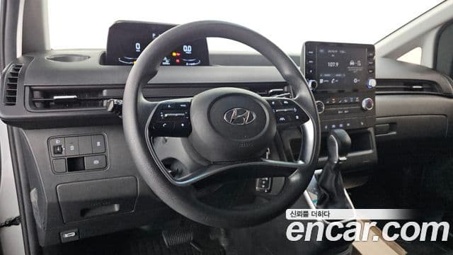 Hyundai Staria 2021 — Şəkil 11/20