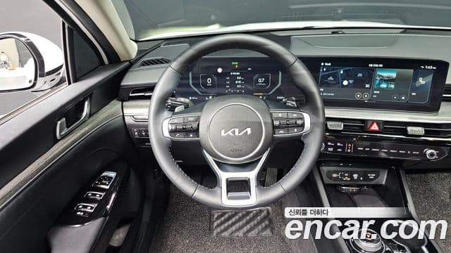 Kia K5 2024 — Şəkil 11/20