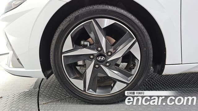 Hyundai Avante 2021 — ფოტო 5/20