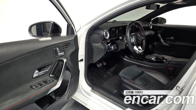 Mercedes-Benz A-Class 2023 — Şəkil 10/20